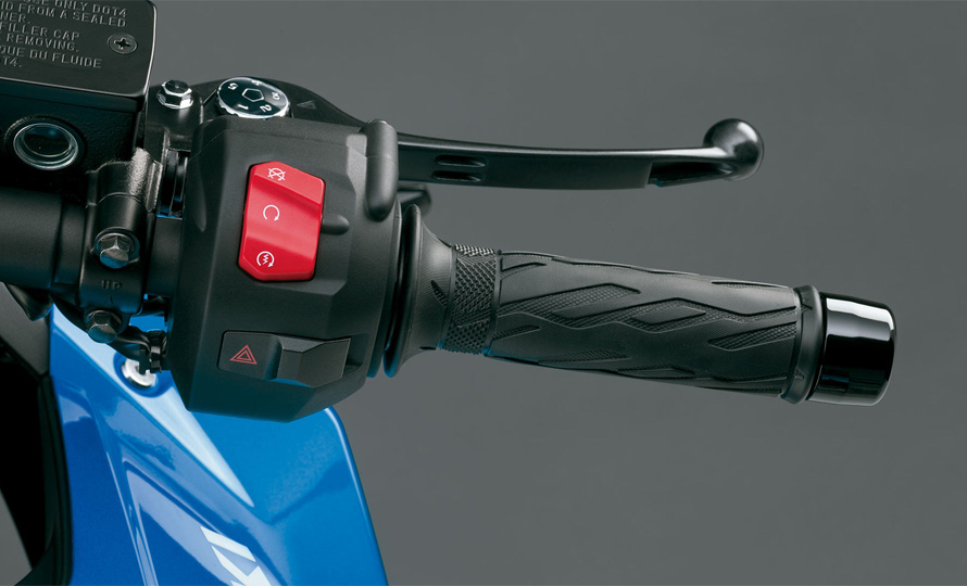 GSX-8R (7).jpg?v=1744058659?v=1745442095?v=1747168601?v=1749827589?v=1749827650